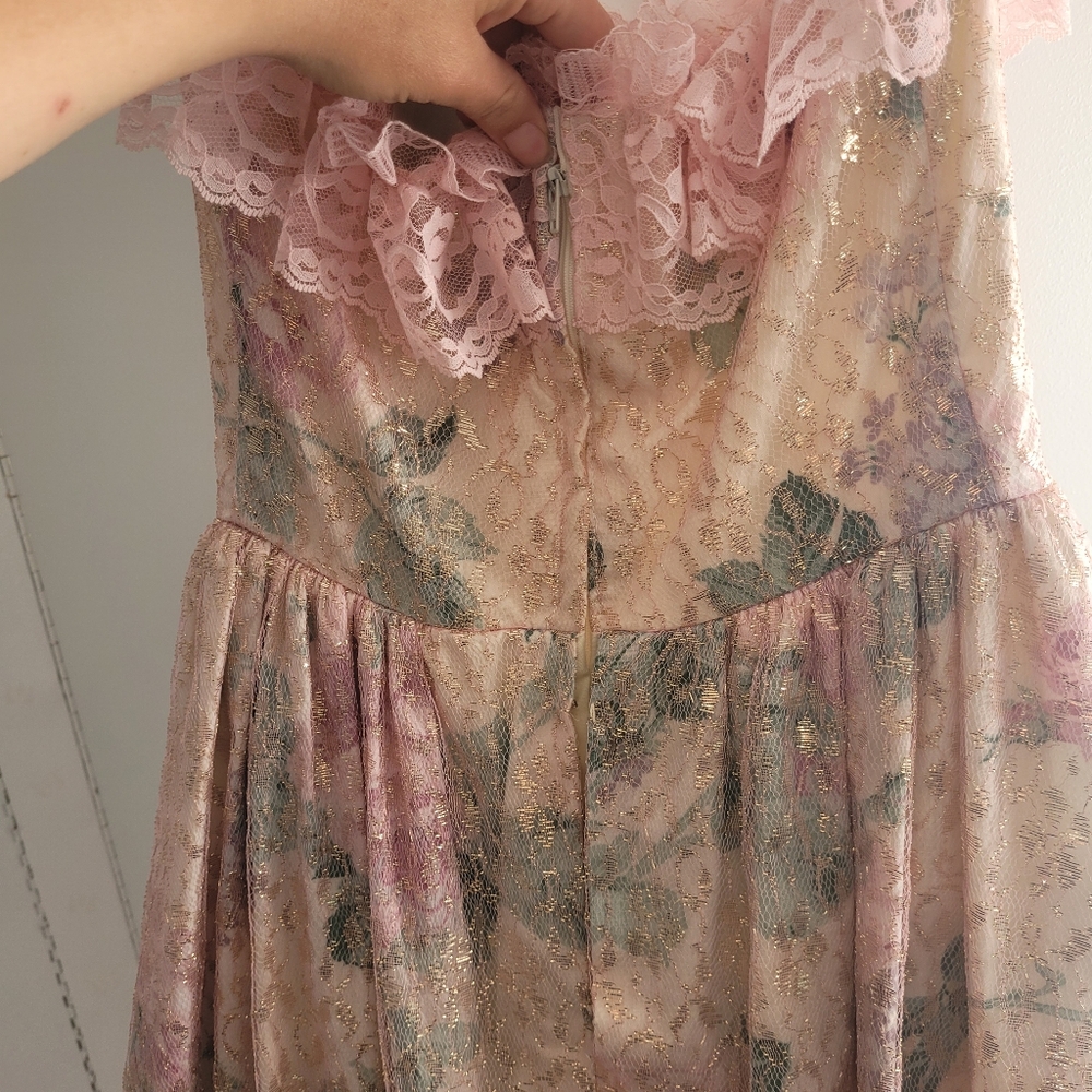 Loralie Original Pink Lace Dress - Picture 4 of 12